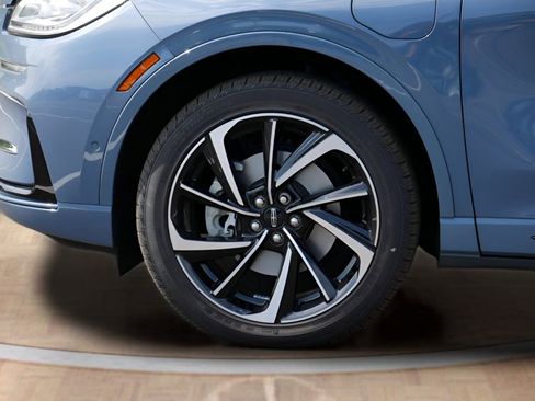 Used 2024 Lincoln Corsair Grand Touring w/ Equipment Group 302A AWD/4WD image 9
