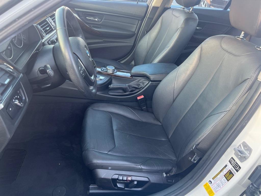 Used 2015 BMW 328i Sedan RWD image 11
