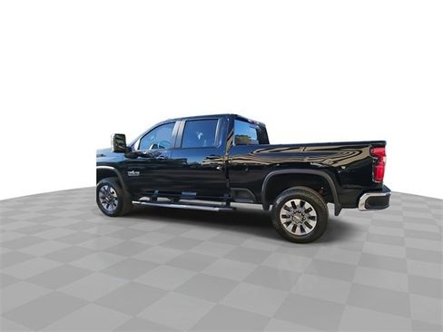 Used 2024 Chevrolet Silverado 2500 LT w/ Texas Edition image 6