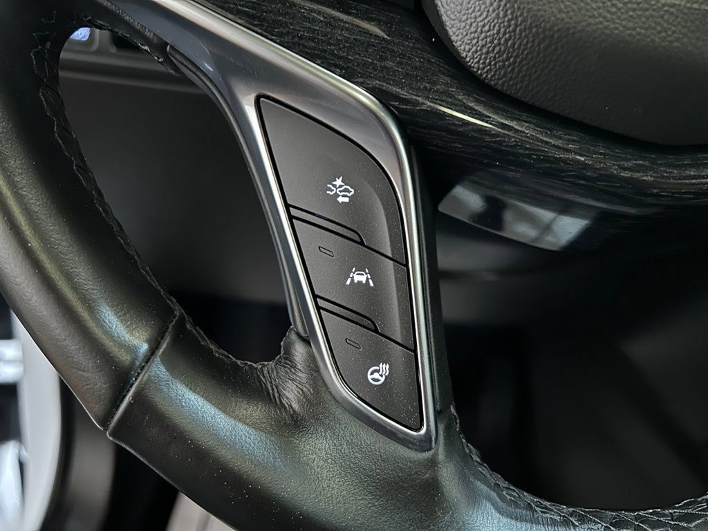 Used 2024 Cadillac XT5 Premium Luxury FWD image 20