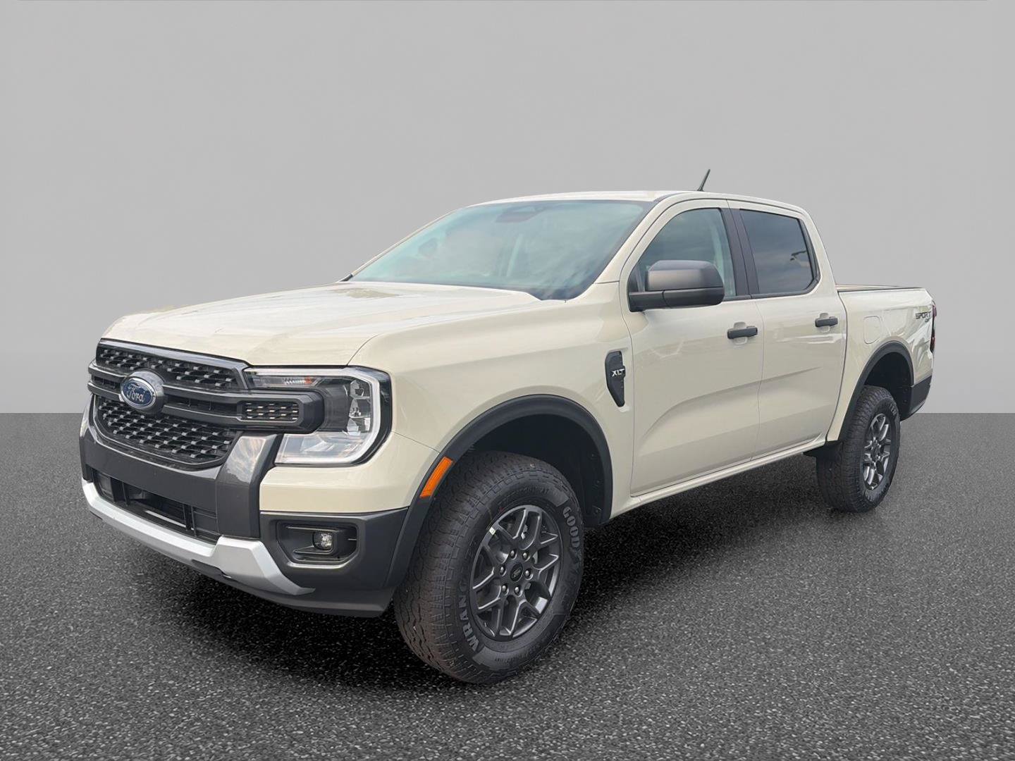 New 2026 Ford Ranger XLT w/ Trailer Tow Package AWD/4WD image 1