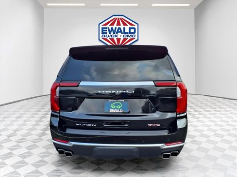 Certified 2026 GMC Yukon Denali w/ Sun & Power Step Package AWD/4WD image 6