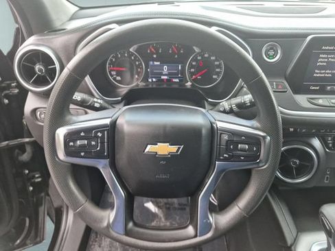 Used 2021 Chevrolet Blazer LT FWD image 18
