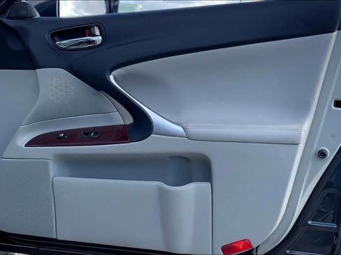 Used 2007 Lexus IS 250 image 21