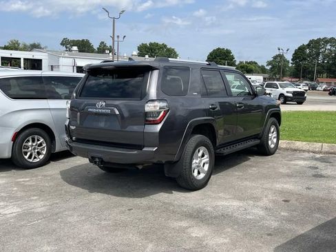 Used 2021 Toyota 4Runner SR5 Premium AWD/4WD image 3
