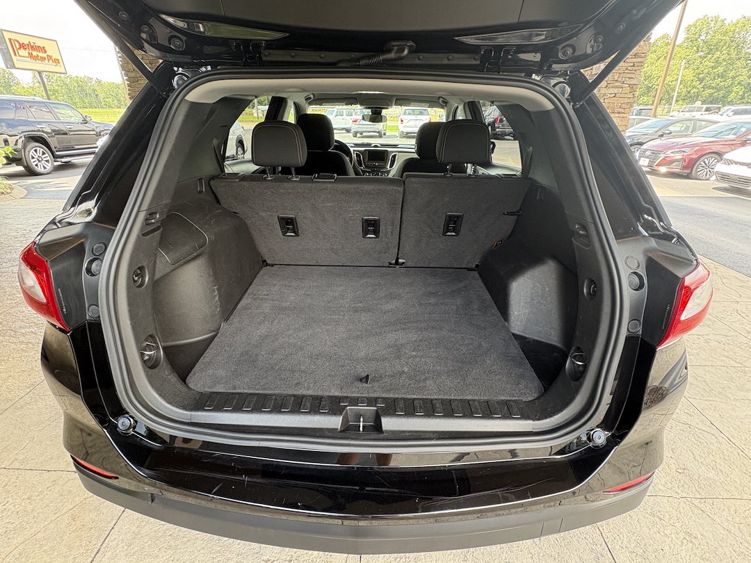 Used 2021 Chevrolet Equinox LS w/ LS Convenience Package FWD image 29