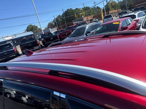 Used 2020 GMC Terrain SLT w/ Preferred Package image 30