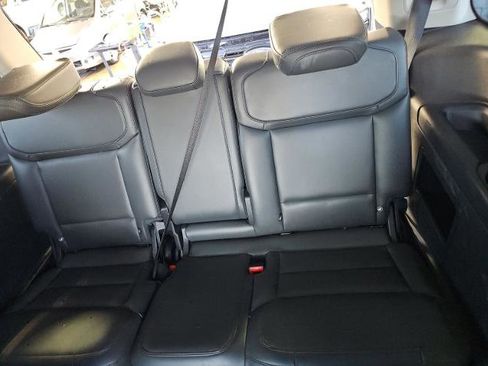 Used 2025 Ford Expedition Active image 17