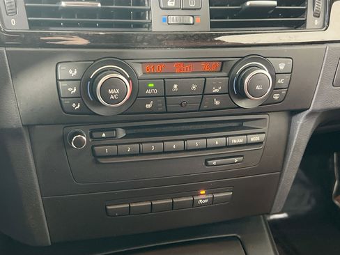 Used 2013 BMW M3 image 15