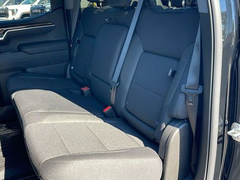 New 2026 GMC Sierra 1500 Elevation image 13