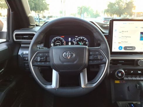 Certified 2026 Toyota Tacoma TRD Off-Road w/ TRD Off Road Premium Package AWD/4WD image 12
