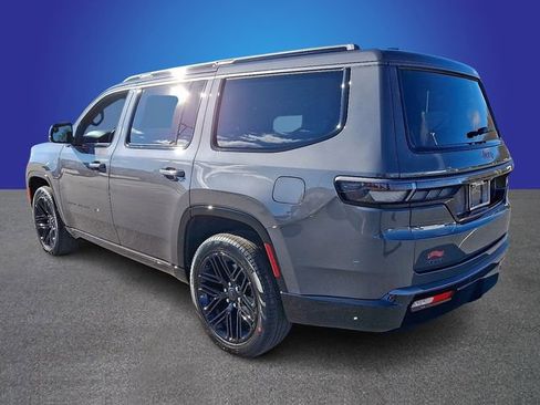 New 2026 Jeep Grand Wagoneer Limited AWD/4WD image 4