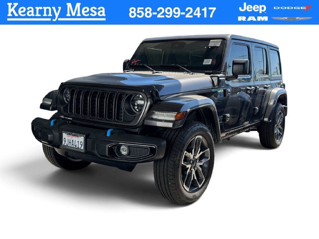 Used 2024 Jeep Wrangler Unlimited w/ Convenience Group AWD/4WD image 1