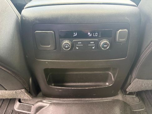 Used 2020 GMC Yukon SLT AWD/4WD image 23