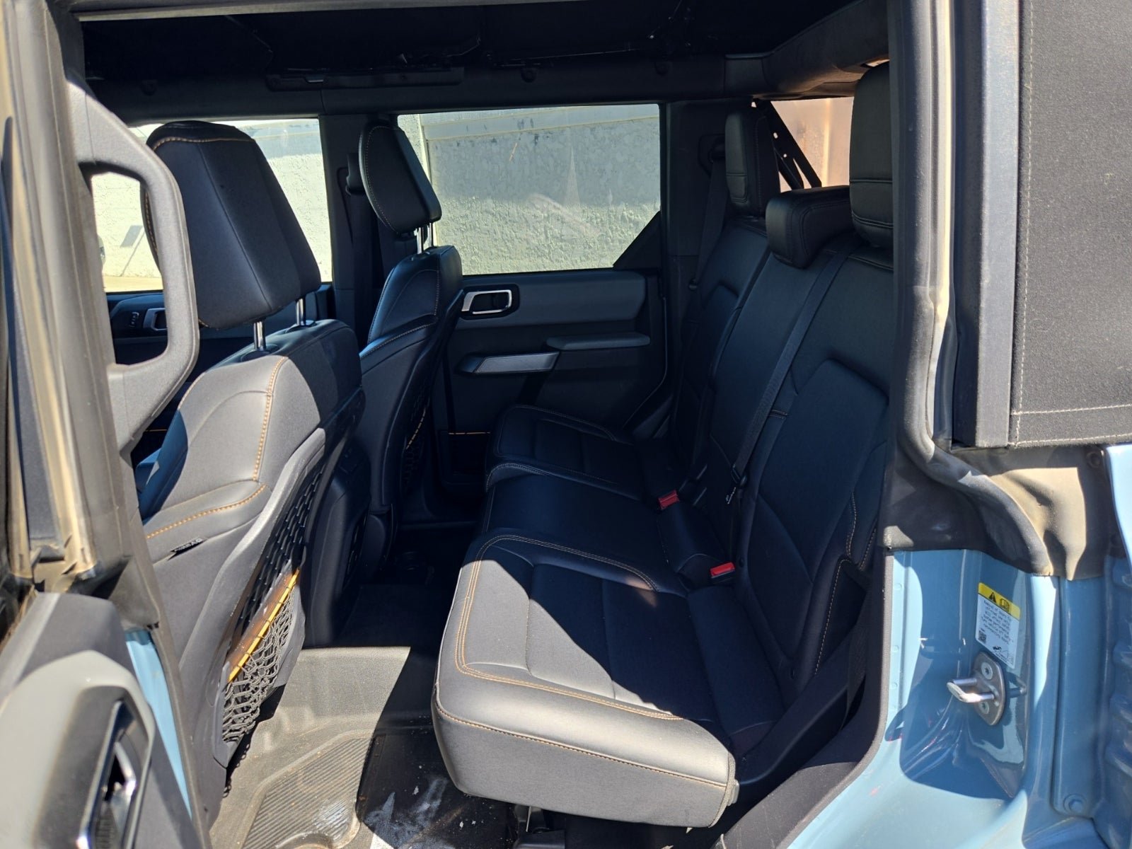 Used 2023 Ford Bronco Badlands w/ Sasquatch Package AWD/4WD image 8