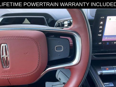 Used 2024 Lincoln Nautilus Black Label AWD/4WD image 19