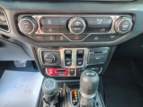 New 2026 Jeep Wrangler Sport AWD/4WD image 27