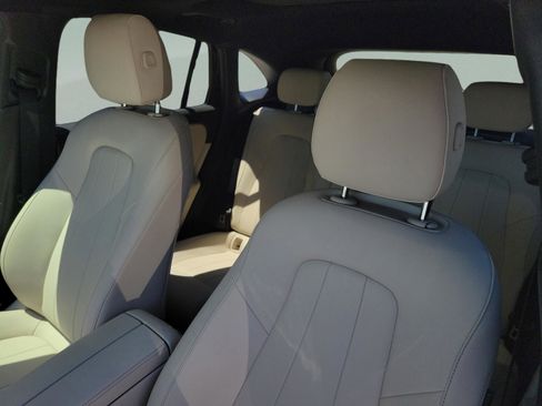Certified 2025 Mercedes-Benz GLA 250 image 18