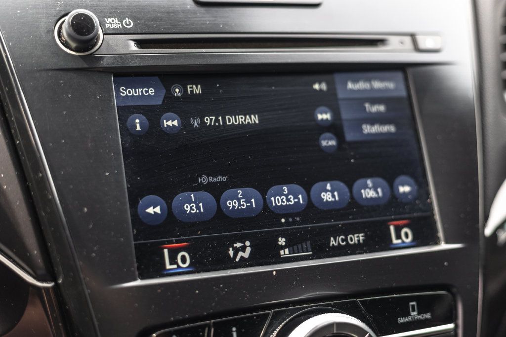 Used 2022 Acura ILX w/ Premium & A-SPEC Package FWD image 10