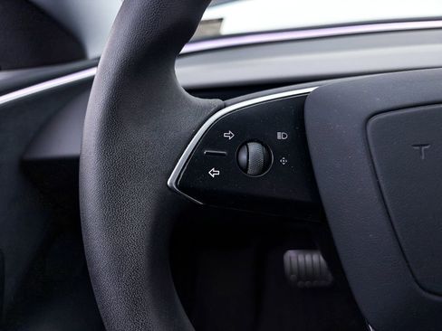 Used 2024 Tesla Model 3 Performance image 28