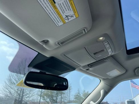 Certified 2024 Nissan Armada SL w/ Captain's Chairs Package AWD/4WD image 9