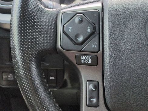 Used 2016 Toyota Tacoma TRD Sport w/ Premium & Technology Package AWD/4WD image 25