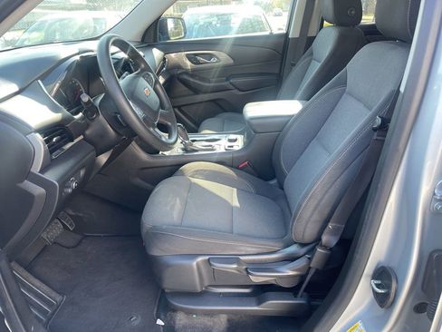 Used 2020 Chevrolet Traverse LS image 7
