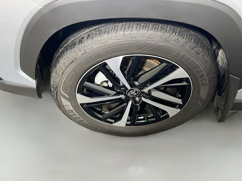 Used 2024 Toyota Corolla Cross XSE image 13