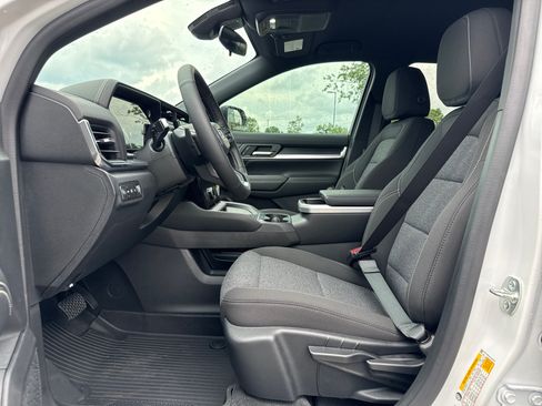 New 2026 GMC Terrain Elevation w/ Black Edition FWD image 16