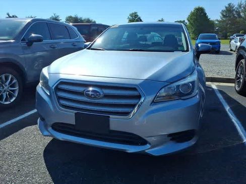 Used 2015 Subaru Legacy 2.5i Premium AWD/4WD image 9