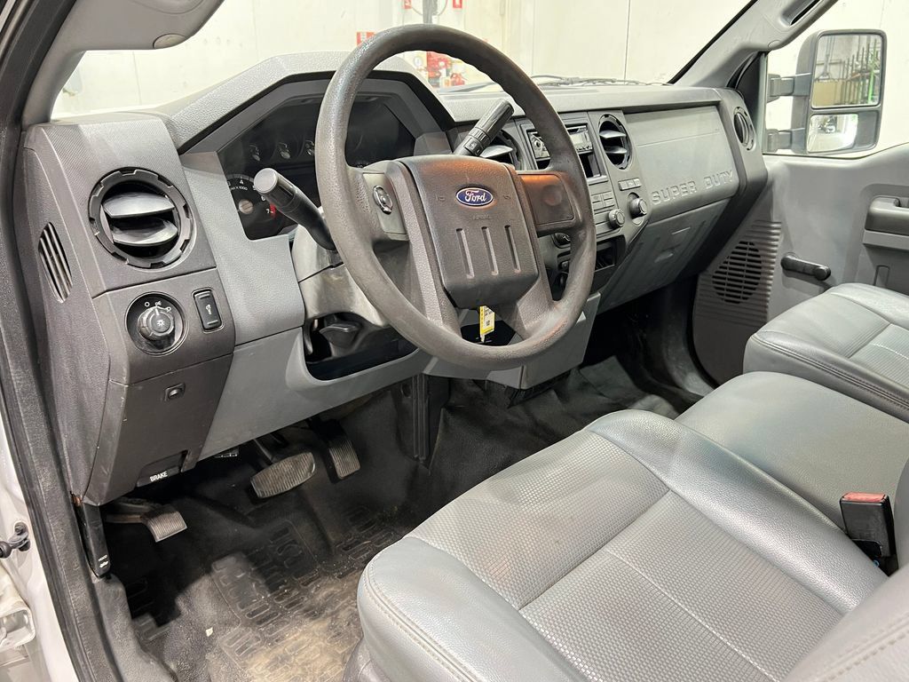 Used 2016 Ford F250 XL RWD image 13