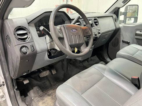 Used 2016 Ford F250 XL RWD image 13