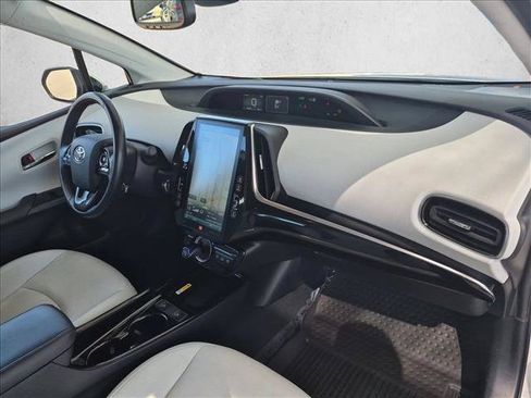 Used 2021 Toyota Prius Prime Limited FWD image 22