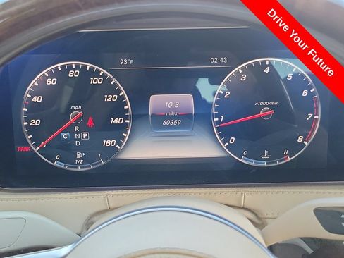 Used 2018 Mercedes-Benz S 560 Sedan image 7