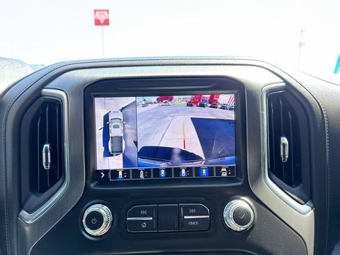 Used 2021 GMC Sierra 3500 Denali w/ Denali Ultimate Package image 39