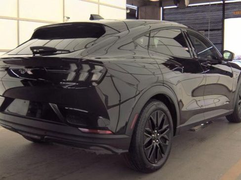 Certified 2025 Ford Mustang Mach-E Select w/ Comfort Package Lite AWD/4WD image 5