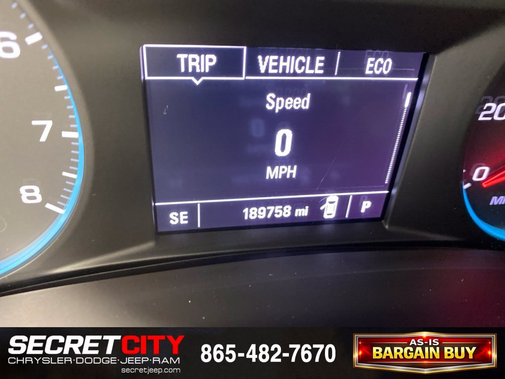 Used 2018 Chevrolet Equinox LT FWD image 18