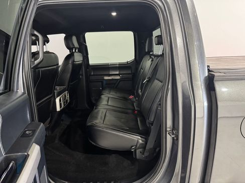 Used 2019 Ford F150 Lariat w/ Equipment Group 502A Luxury image 19