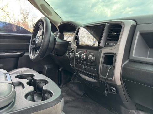 Used 2017 RAM 1500 Tradesman image 9
