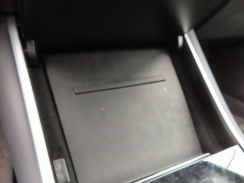 Used 2020 Tesla Model 3 Long Range image 22
