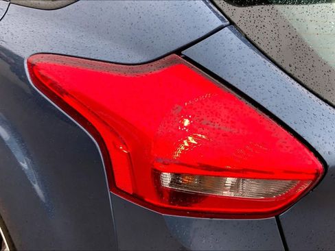 Used 2018 Ford Focus ST w/ Equipment Group 402A image 28