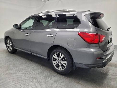 Used 2019 Nissan Pathfinder S image 3