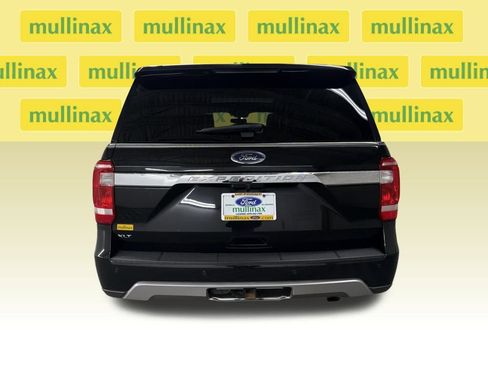Certified 2020 Ford Expedition XLT w/ Equipment Group 202A image 7