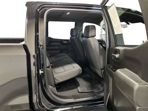 Used 2020 Chevrolet Silverado 1500 Custom w/ Custom Value Package AWD/4WD image 16