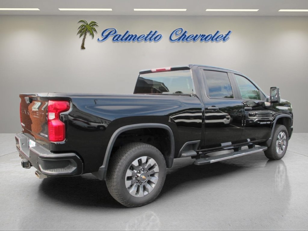 Certified 2025 Chevrolet Silverado 2500 Custom w/ Custom Value Package AWD/4WD image 3