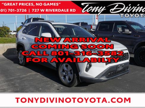Used 2021 Toyota RAV4 XLE w/ Convenience Package AWD/4WD image 1