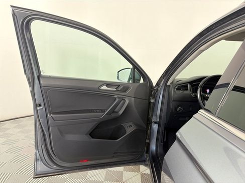 Used 2019 Volkswagen Tiguan SEL image 10