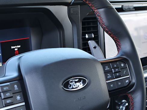 Used 2025 Ford F150 Raptor AWD/4WD image 23