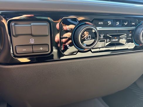 New 2026 Chevrolet Silverado 1500 RST AWD/4WD image 22