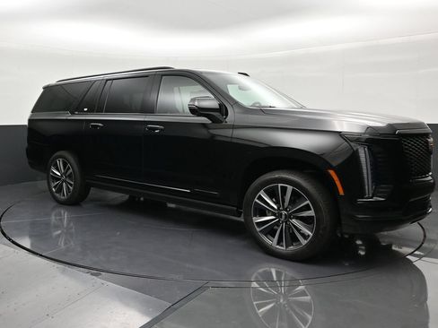 Certified 2026 Cadillac Escalade ESV Sport w/ Touring Package RWD image 7
